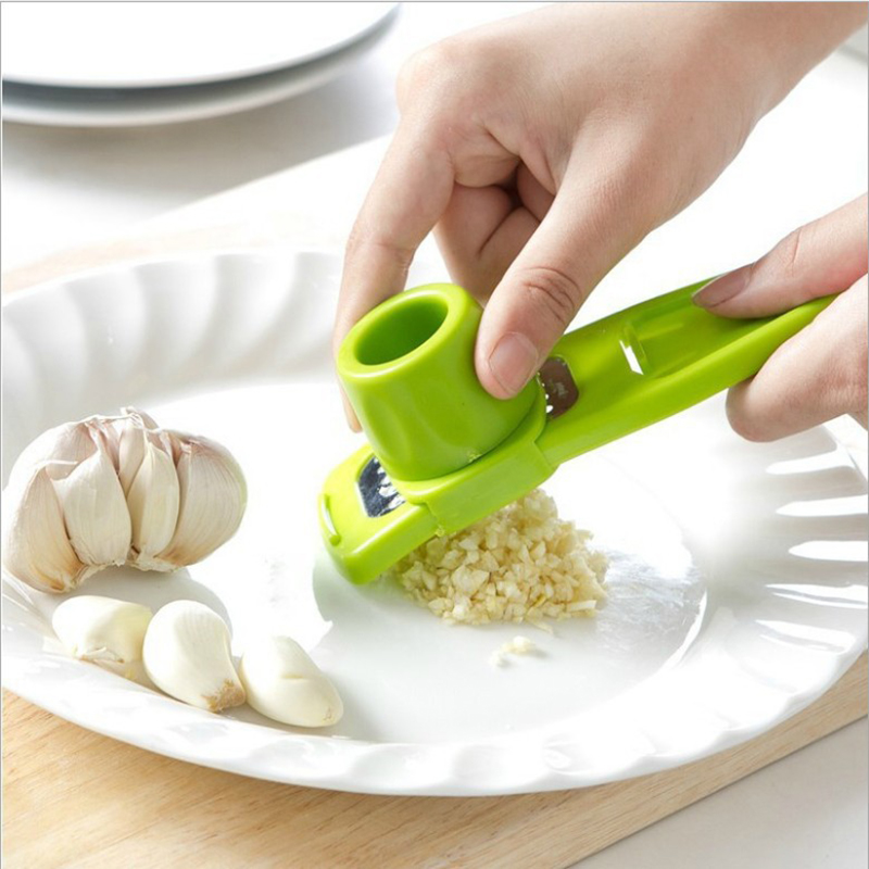 Kitchen Gadgets Green - Mini broyeur d'ail créatif, presse-ail de