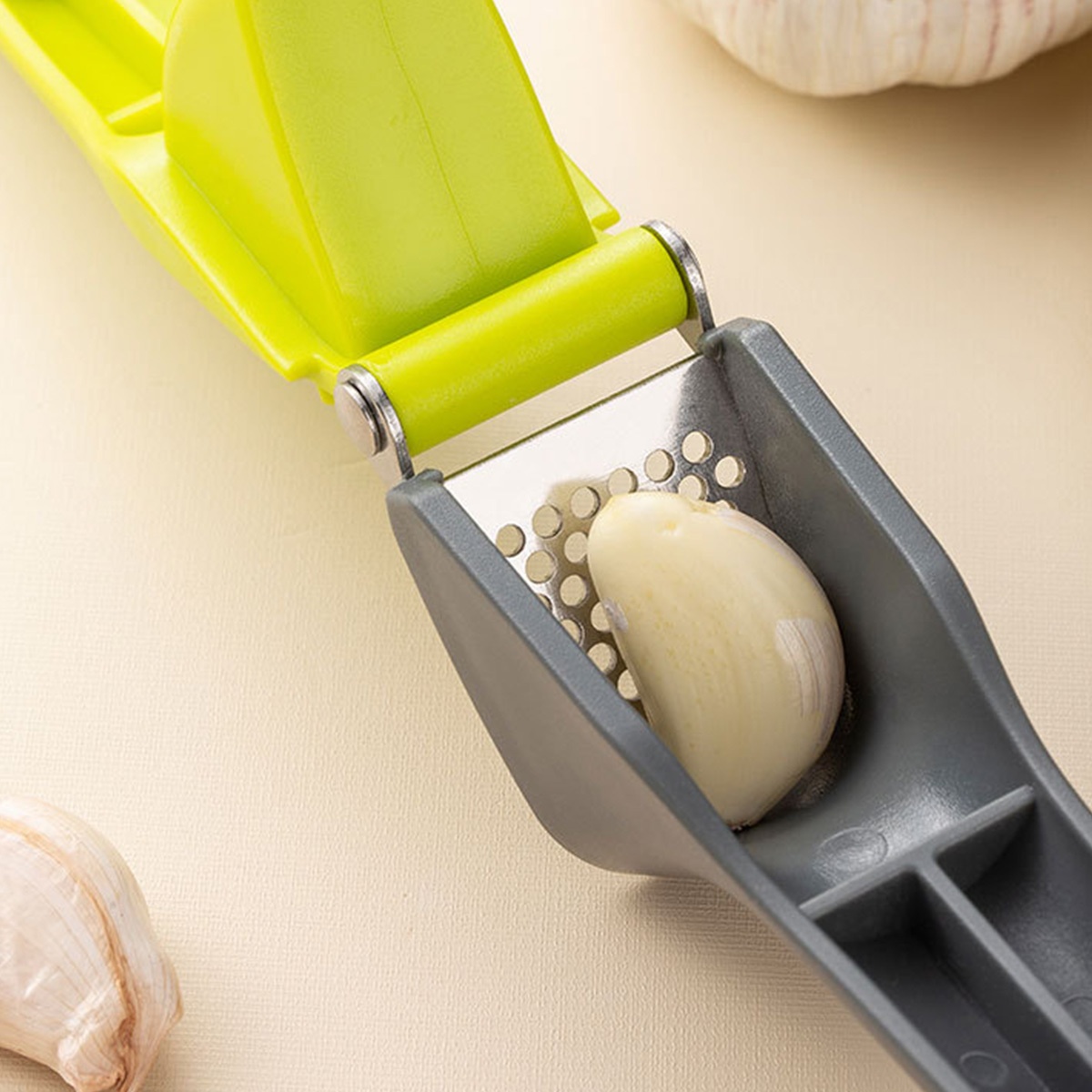 Kitchen Gadgets Garlic - Presse et hachoir à ail manuel,
